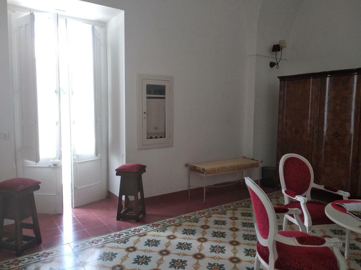 Lu Focalire Bed & Breakfast Montesano Salentino Exterior photo